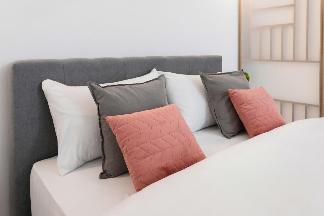 Design City Center Apartments Near Park Zrinjevac Zagreb Ngoại thất bức ảnh