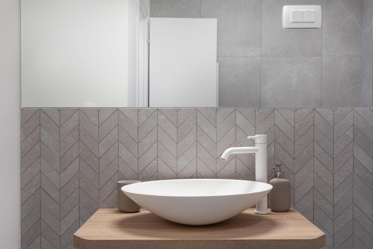 Design City Center Apartments Near Park Zrinjevac Zagreb Ngoại thất bức ảnh